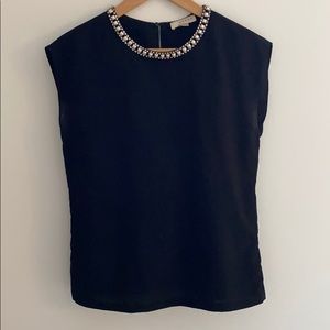 Black shirt with neck detailing